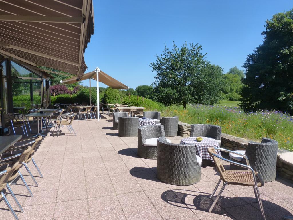 Anjou Golf And Country Club Hotel Champigné Екстериор снимка