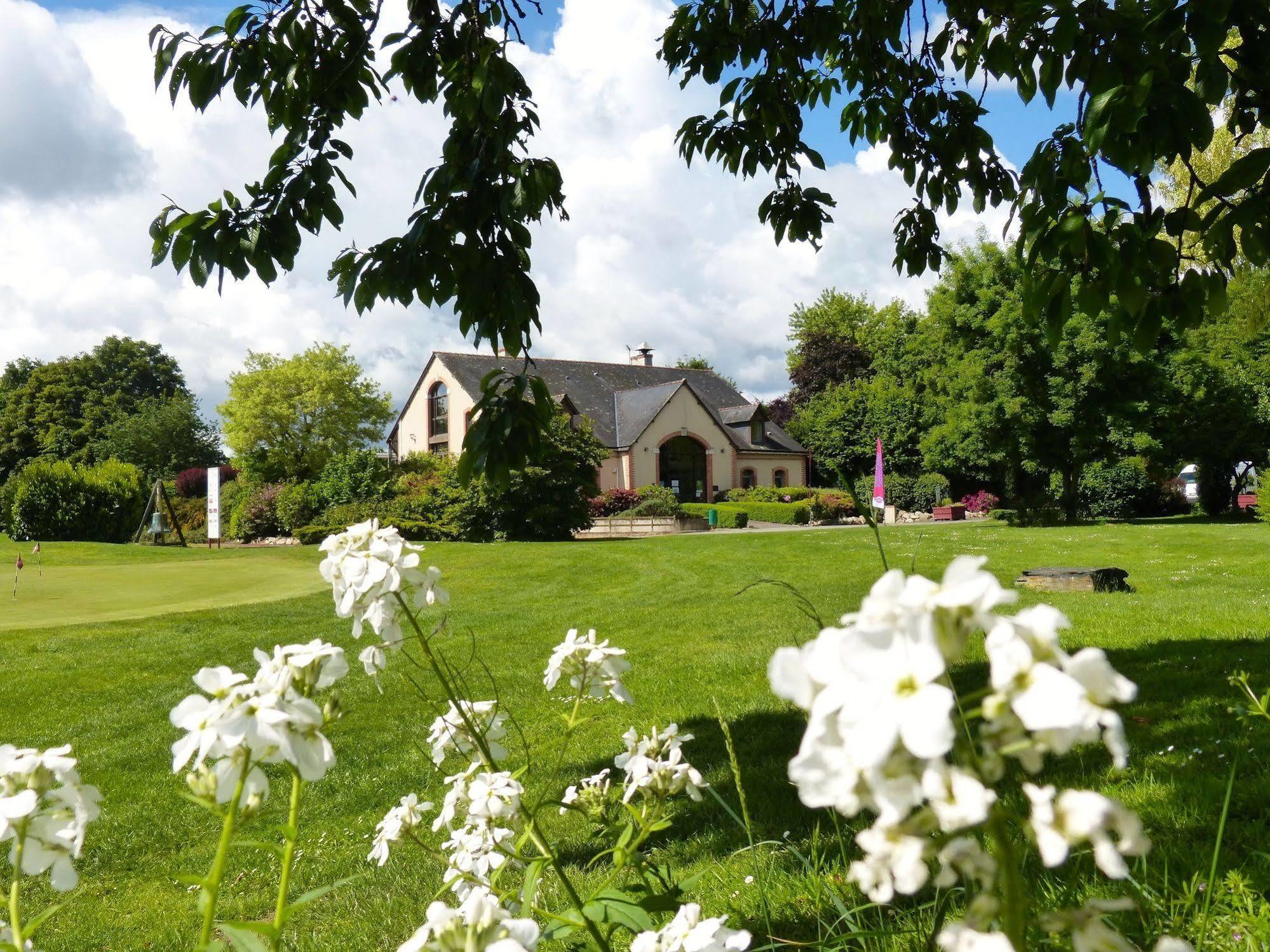 Anjou Golf And Country Club Hotel Champigné Екстериор снимка