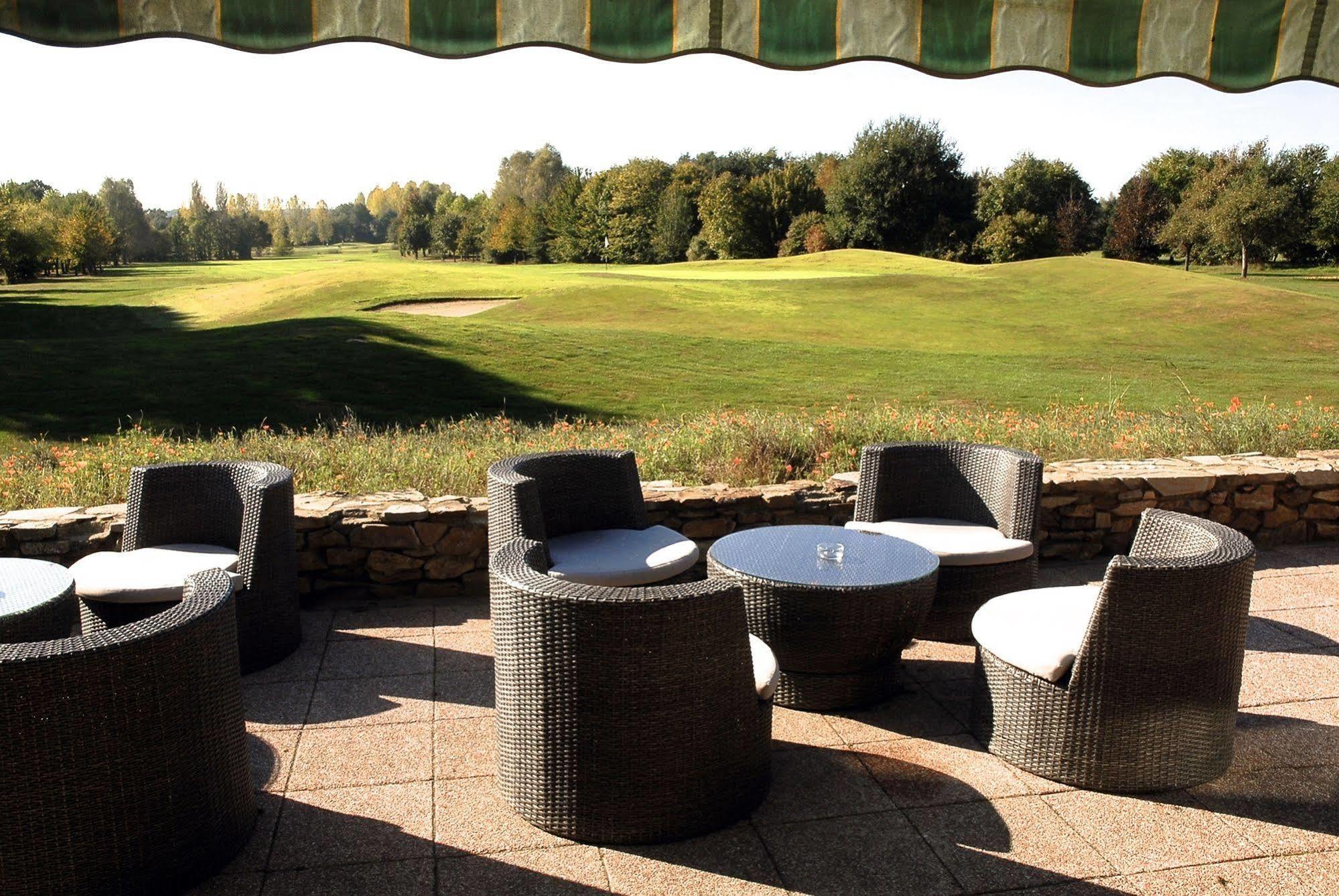 Anjou Golf And Country Club Hotel Champigné Екстериор снимка